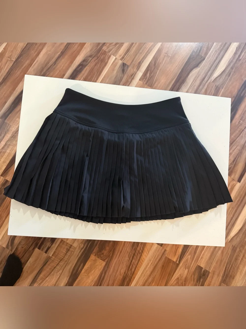 Kimchi Blue Kendra Pleated Mini Skort Size Large